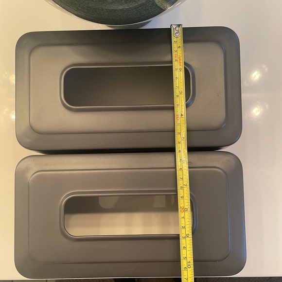 Facial Tissue Holders Set of Two - Picture 2 of 4